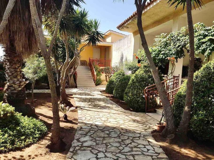 La Casa Dei Bouganville - Lo Stagnone Isole Egadi Marsala Exteriör bild